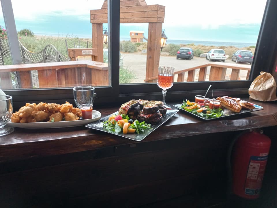 Camping Mer Sable Soleil : repas vu mer restaurant