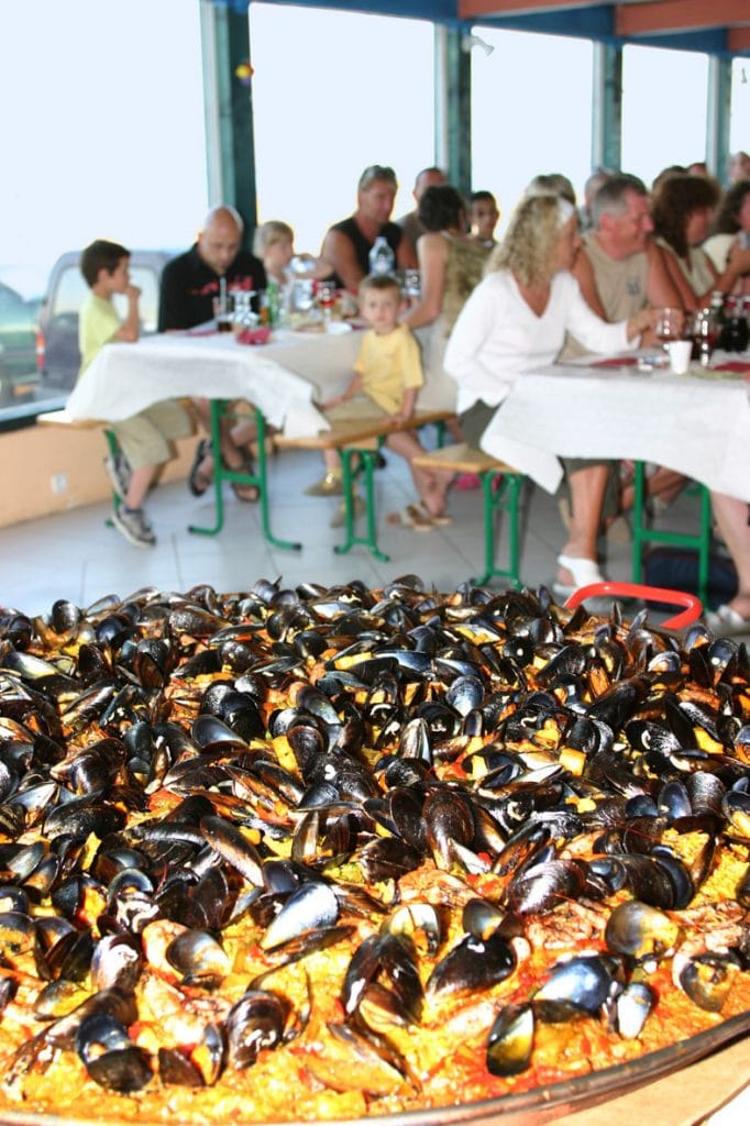 Mer Sable Soleil Campsite: Paella