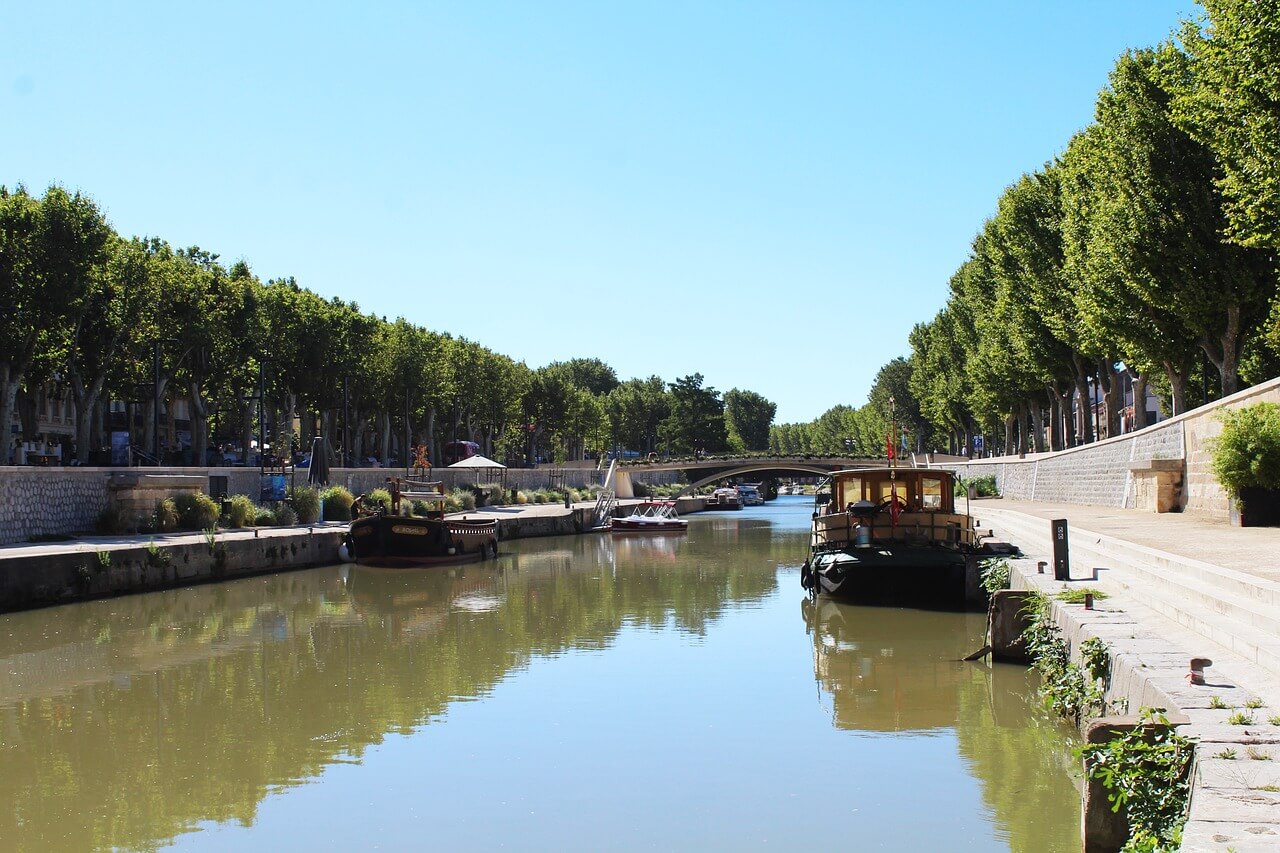 Camping Mer Sable Soleil : Narbonne Et Son Canal De La Robine